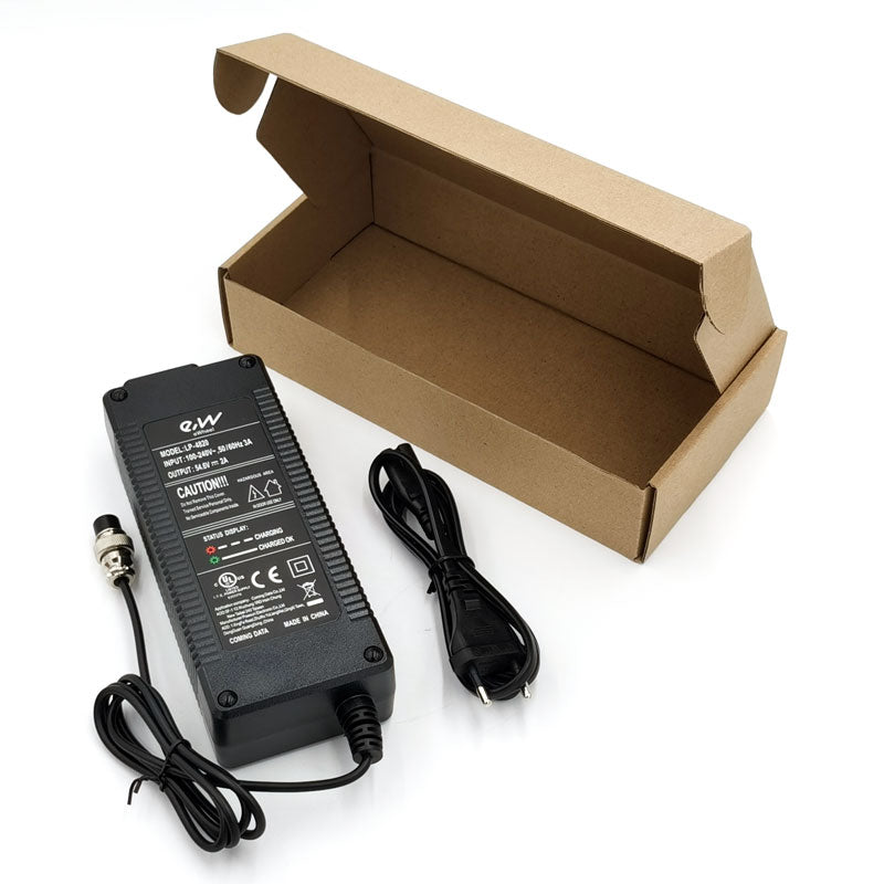 Laddare 52V 2A GX16